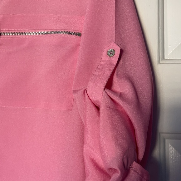 Calvin Klein pink with silver buttons size Med - Picture 5 of 8